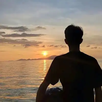 丁芷巧